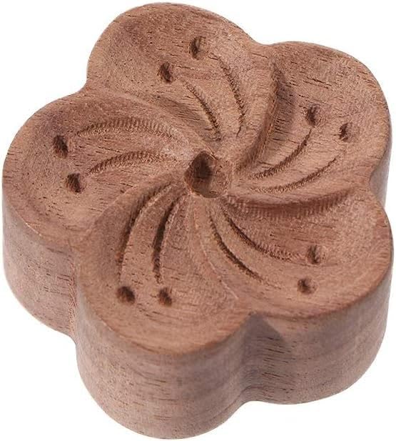 Woodiness Essential Oil Diffuser Fragrance Diffused Sleep Aid Aromatherapy, Flower Shaped Essential Oil Diffuser, Diffuser for Stress Relief (Beech), Brown