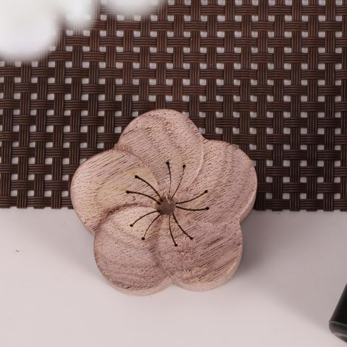 Aromatherapy Wood Diffuser Essential Oil Diffused Walnut Wood Aroma Diffuser for Home Office Bedroom Sleep Plum Blossom Design