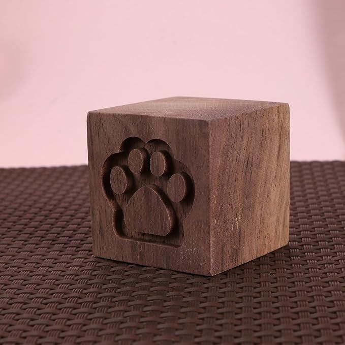 Square Cat Claw Walnut Wood Essential Oil Diffuser Aromatherapy Wood for Bedroom Home Office Sleep Refreshing