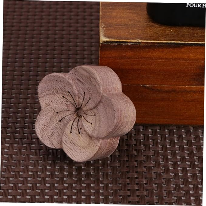 TEHAUX Wood Aromatherapy Diffuser with Plum Blossom Design Natural Essential Oil Diffuser Wood for Sleep for Office Home Yoga Meditation
