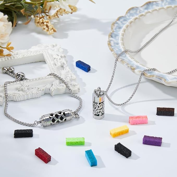 SUPERFINDINGS 2Styles Essential Oil Diffuser Necklace Bracelet Stainless Steel Aromatherapy Locket Column Pendant Set with 20Pcs Perfume Pads Adjustable Necklaces Bracelet for Christmas Birthday Gifts