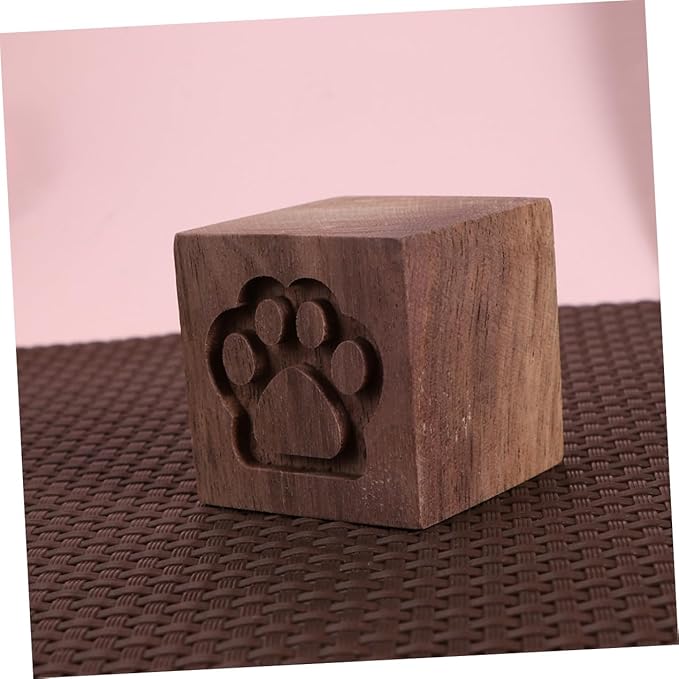 Hemobllo Wood Essential Oil Diffuser Aromatherapy Log for Sleep and Relaxation Portable Square Cat Claw Walnut Design Eco-Friendly Aroma Diffuser for Office Home Yoga Meditation