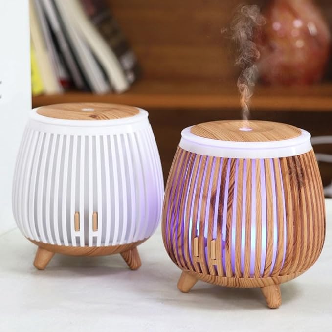Humidifier and Essential Oil Diffuser with LED Mood Lighting, Low Noise, Auto Shut-Off, Compact USB Powered Aroma Air Freshener(Light wood grain)
