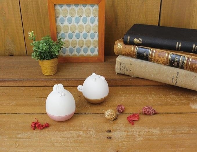 Stone Diffuser Swinging Animals Aromatherapy [Japan Import] Passive Diffuser for Essential Oil, Ceramic, Non-Electric, Room Decor, Gift (Usagi Rabbit)