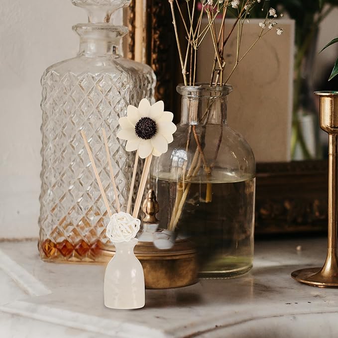 KALLORY Reed Diffuser Set with Ceramic Vase and Rattan Sticks, Lavender Scented Aroma Essential Oil for Indoor Home Fragrance and Air Purification, Waterless Aromatherapy Decor