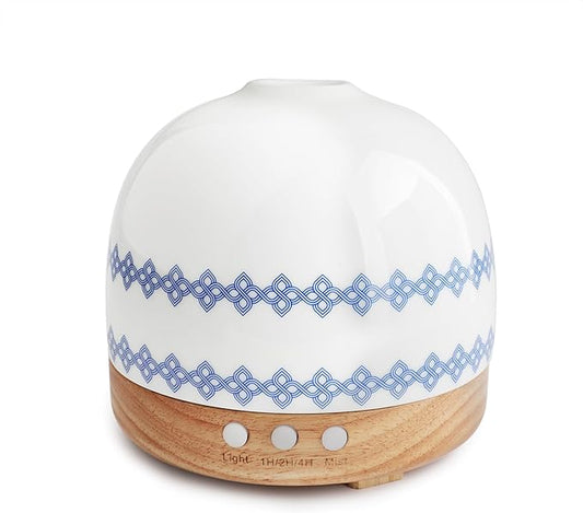 Luxurious Essential Ceramic Diffuser Round Aroma Diffuser 300ml Night Light Captivating Exquisite Blue and White Porcelain Patterned Elegance Nano Water Mist Humidifier