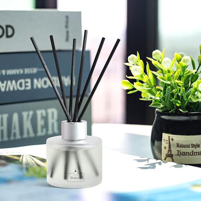Brakula Reed Diffuser Set - Lavender Scented Essential Oil Includes 8 Sticks, Bathroom Bedroom Home Office Decor, 3.4 oz/100 ml