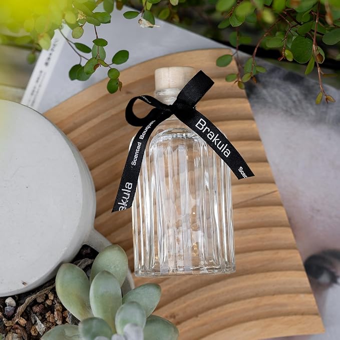 Brakula 2 Pack Fragrance Reed Diffuser, 118ML Grapefruit Diffuser Set with 10 Black Fiber Sticks, Air Freshener for Bedroom & Bathroom & Office Decor
