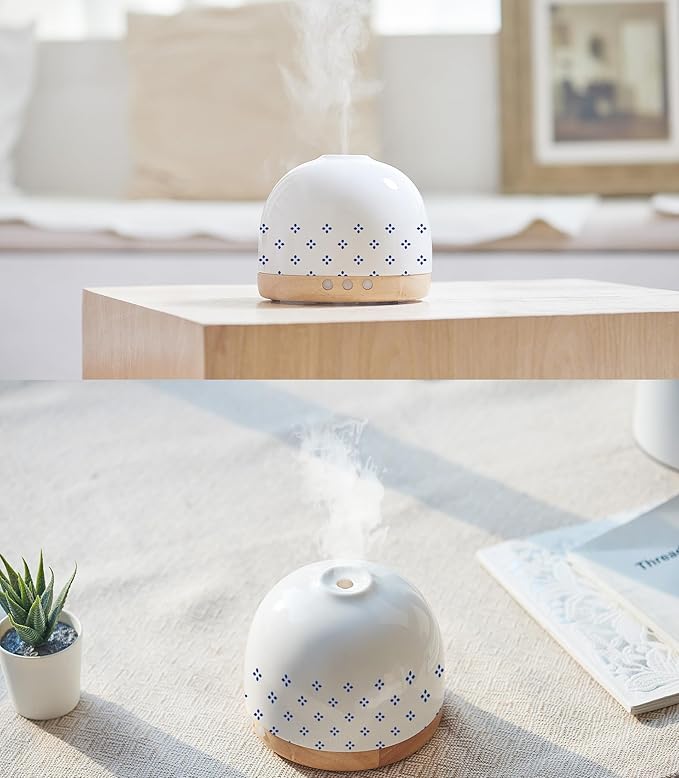 Luxurious Essential Ceramic Diffuser Round Aroma Diffuser 300ml Night Light Captivating Exquisite Blue and White Porcelain Patterned Elegance Nano Water Mist Humidifier