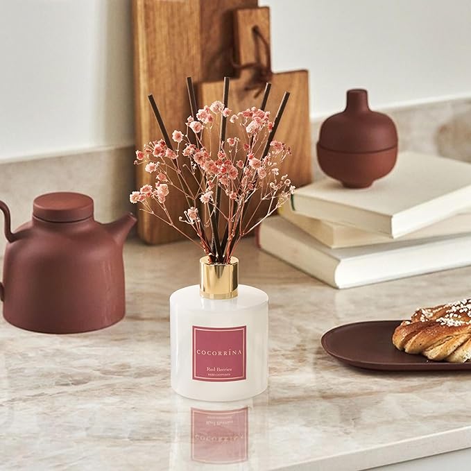 COCORRÍNA Reed Diffuser - Red Berries 6.7 fl oz Reed Diffuser with Sticks, Bedroom Bathroom Shelf Decor